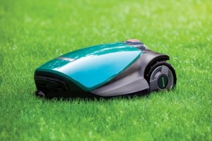 robomow-rc306-robot-lawn-mower-7